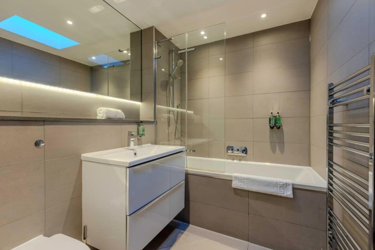 Dragon Suites - Edinburgh City Centre 2 Bed Apartment Ngoại thất bức ảnh